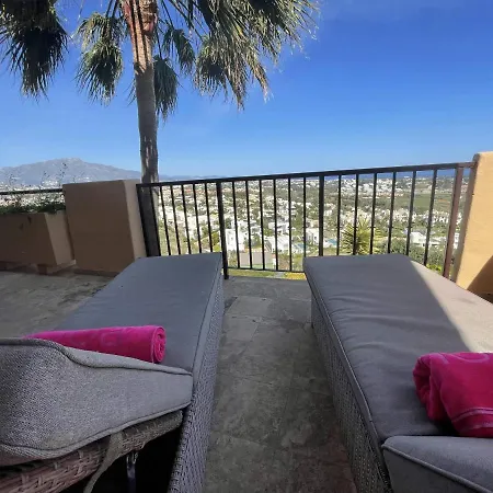 Апартаменты Hacienda Del Senorio De Cifuentes Эстепона